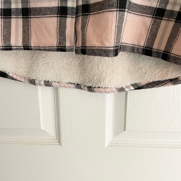 Plaid Long Sleeve Shirt - Picture 7 of 9